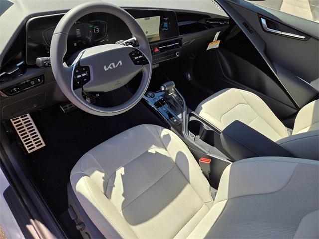 new 2025 Kia Niro car