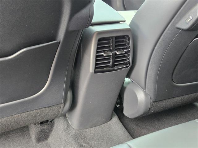 new 2025 Kia Niro car, priced at $32,940