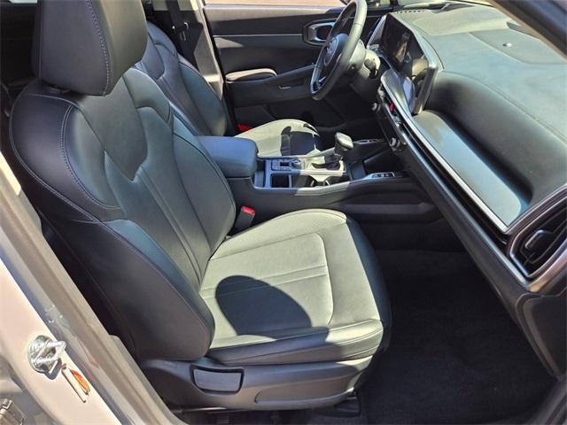 used 2024 Kia Sorento car, priced at $28,255