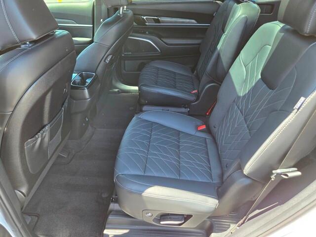 used 2024 Kia Telluride car, priced at $47,550