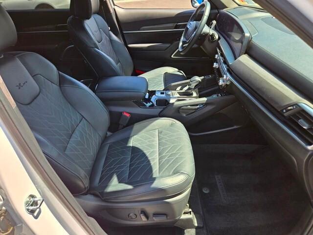 used 2024 Kia Telluride car, priced at $47,550
