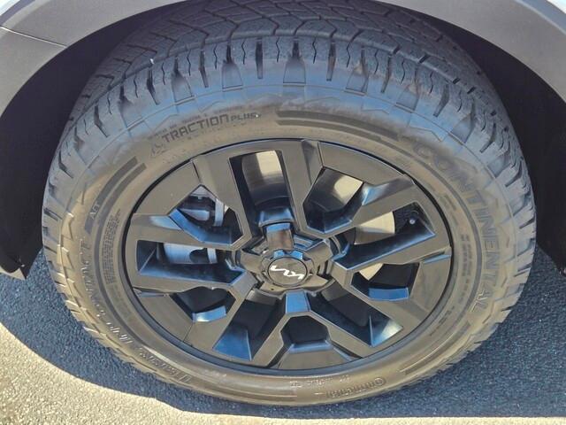 used 2024 Kia Telluride car, priced at $47,550