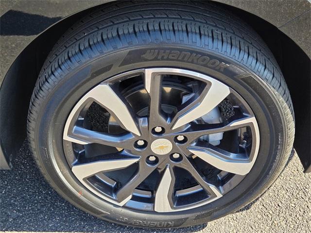 used 2022 Chevrolet Equinox car, priced at $21,630