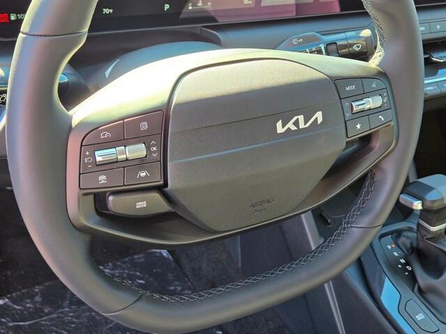 new 2025 Kia K4 car, priced at $25,145