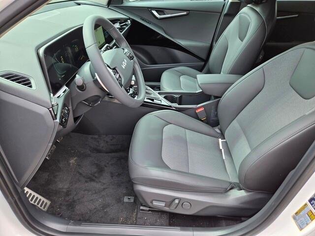 new 2025 Kia Niro car, priced at $34,055