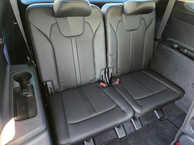 used 2022 Kia Sorento car, priced at $30,600