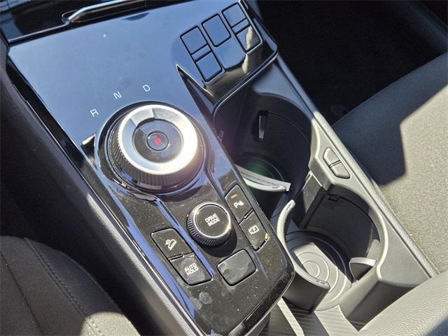 new 2025 Kia Sportage Hybrid car, priced at $29,150