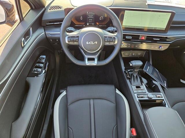 new 2025 Kia K5 car, priced at $30,210