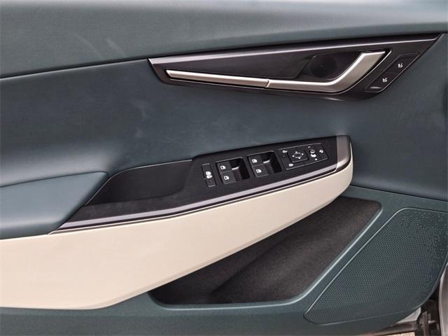 new 2025 Kia EV6 car, priced at $52,175