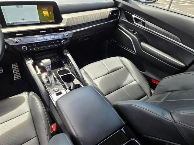 used 2025 Kia Telluride car, priced at $48,100