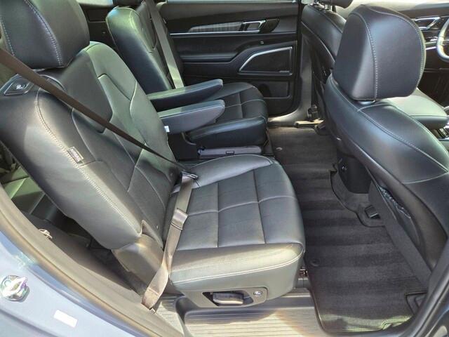 used 2025 Kia Telluride car, priced at $44,520