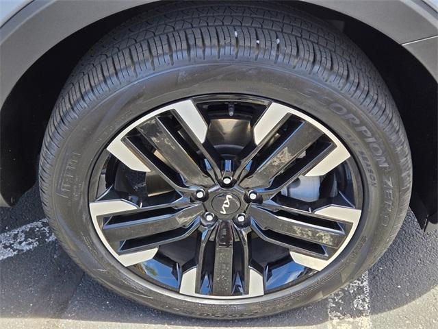 used 2025 Kia Telluride car, priced at $48,100