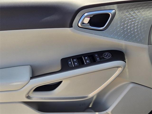 new 2025 Kia Soul car, priced at $22,405