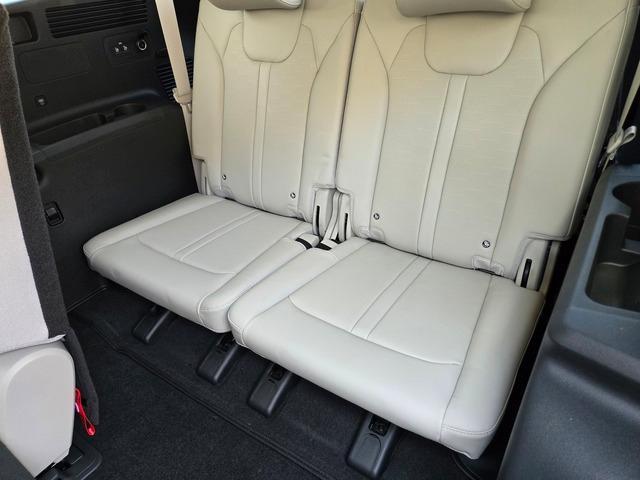 new 2025 Kia Sorento car, priced at $37,505