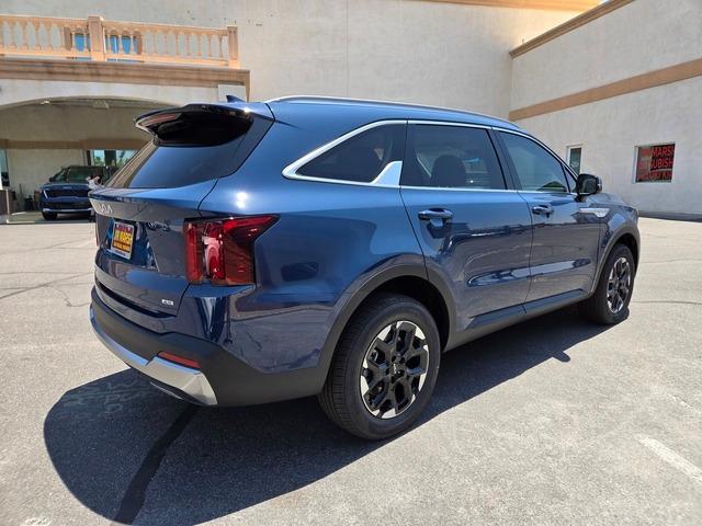 new 2025 Kia Sorento car, priced at $37,505