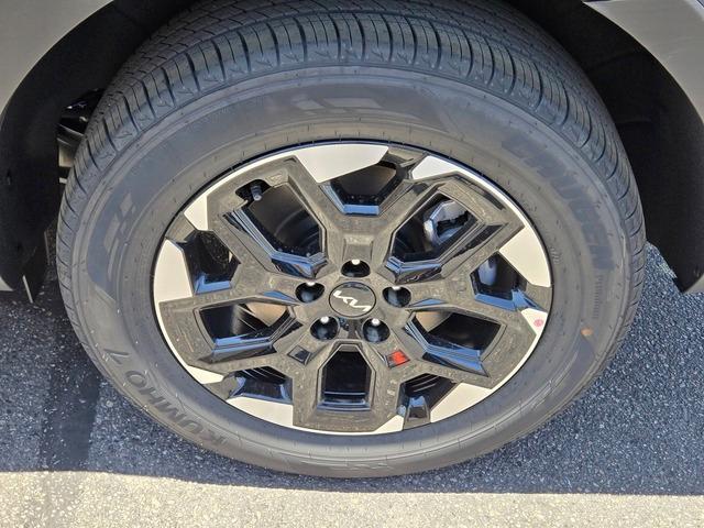 new 2025 Kia Sorento car, priced at $37,505