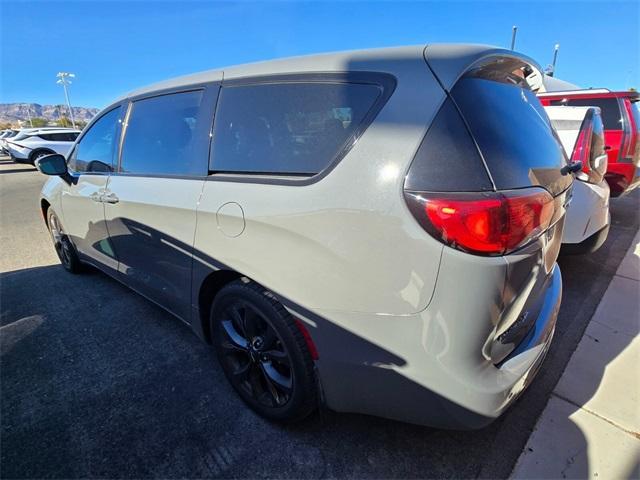 used 2020 Chrysler Pacifica car, priced at $19,588