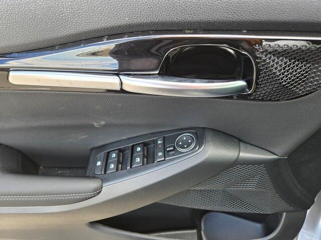 new 2025 Kia Seltos car, priced at $27,565
