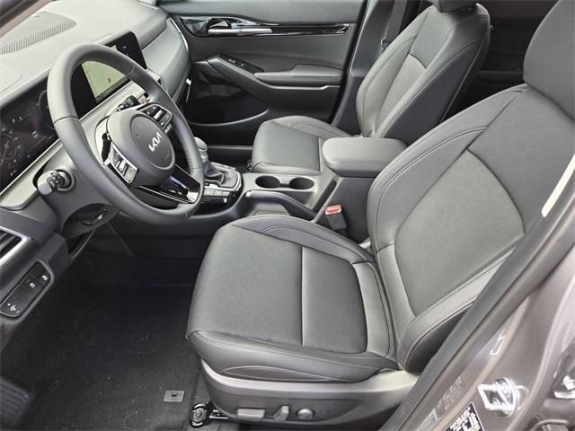 new 2025 Kia Seltos car, priced at $28,575