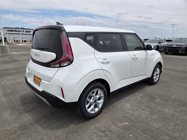 new 2025 Kia Soul car, priced at $24,905