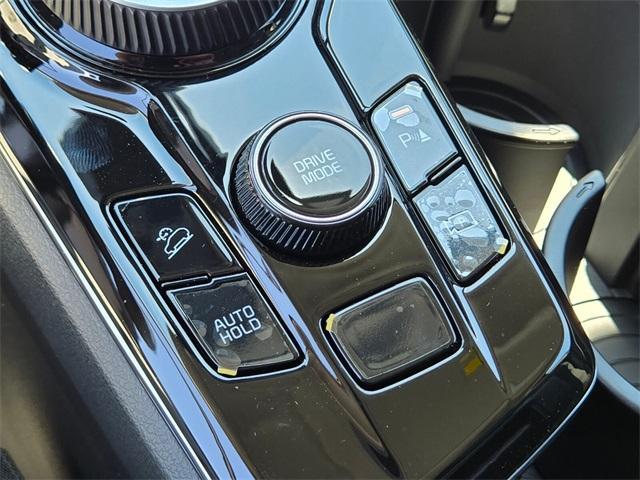 new 2025 Kia Sportage Hybrid car, priced at $29,960