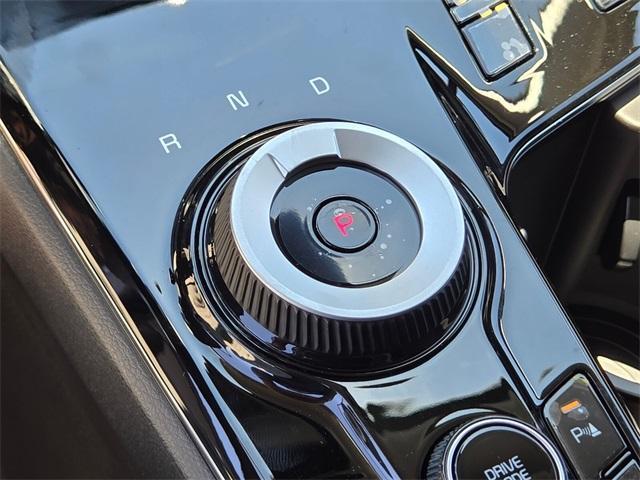 new 2025 Kia Sportage Hybrid car, priced at $29,960