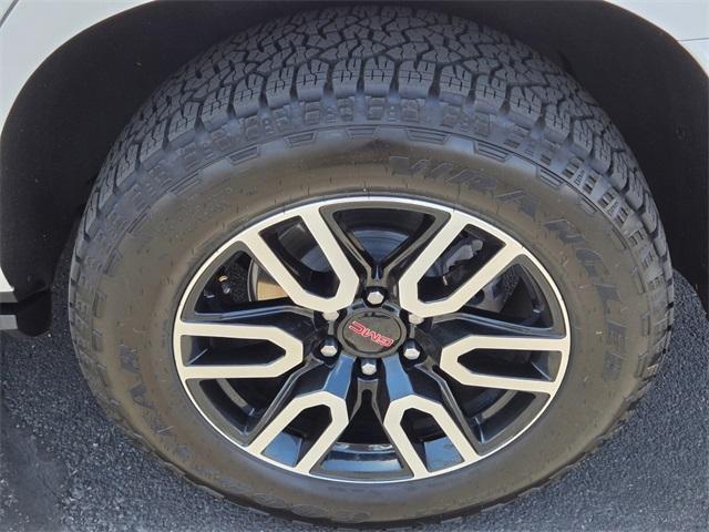 used 2023 GMC Yukon car, priced at $55,777
