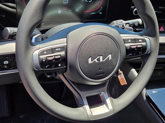 new 2025 Kia Sportage Hybrid car, priced at $30,640