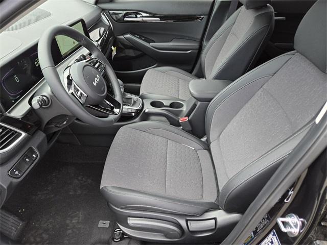 new 2025 Kia Seltos car, priced at $28,670