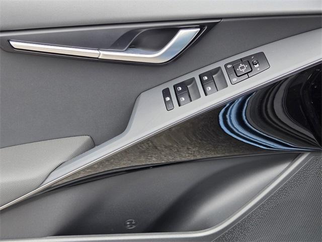 new 2025 Kia Niro EV car, priced at $41,170