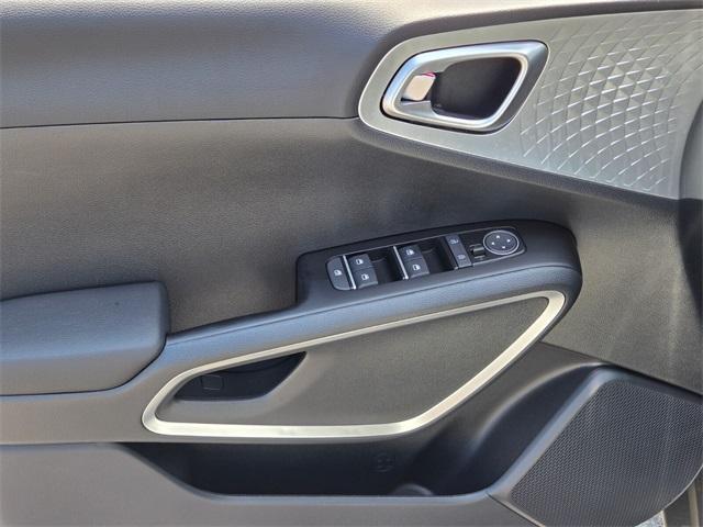 new 2025 Kia Soul car, priced at $24,960