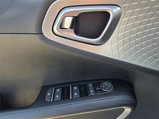 new 2025 Kia Soul car, priced at $24,905