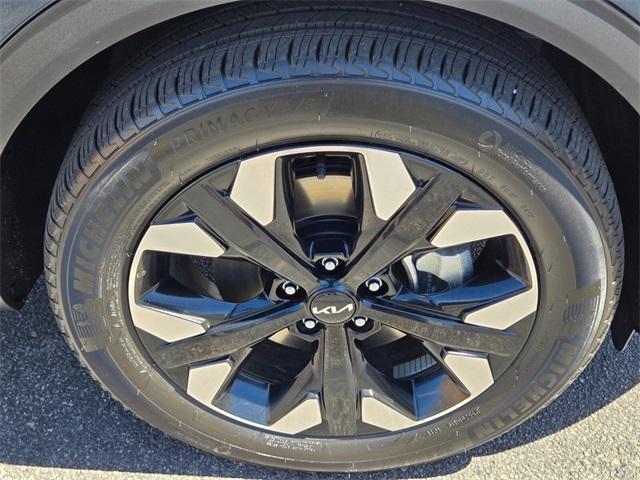 used 2024 Kia Sportage Plug-In Hybrid car, priced at $33,580