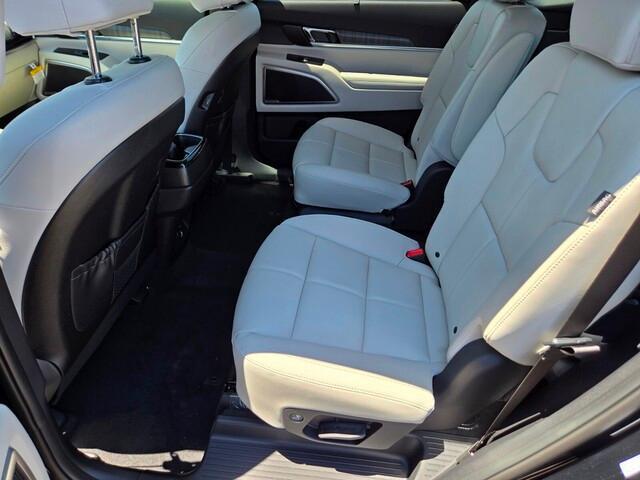 new 2025 Kia Telluride car, priced at $45,025