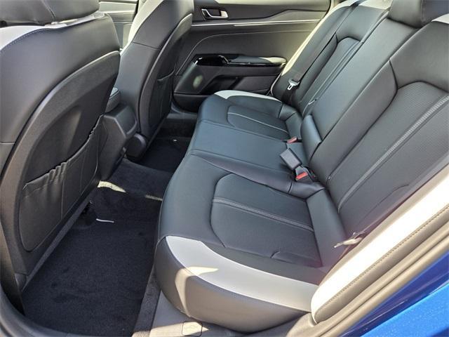 new 2025 Kia K5 car, priced at $30,450
