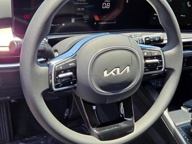 new 2025 Kia Sorento car, priced at $32,520