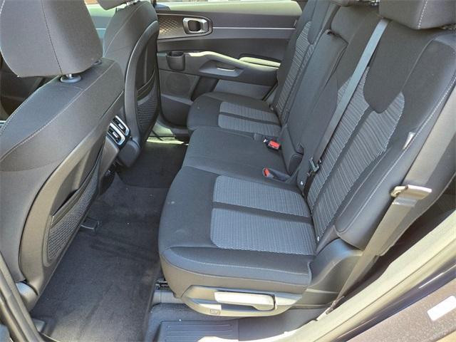 new 2025 Kia Sorento car, priced at $32,910