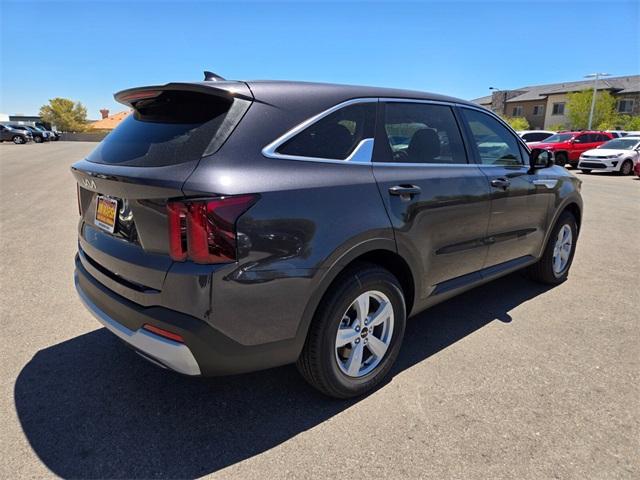 new 2025 Kia Sorento car, priced at $32,910