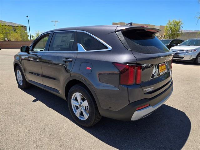 new 2025 Kia Sorento car, priced at $32,910