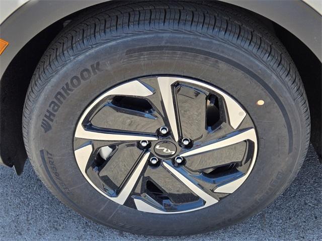 new 2025 Kia Sportage Hybrid car, priced at $30,830