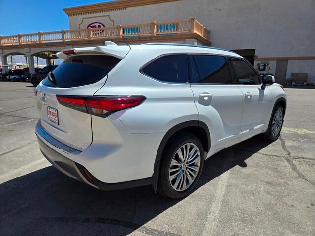 used 2023 Toyota Highlander car, priced at $43,200