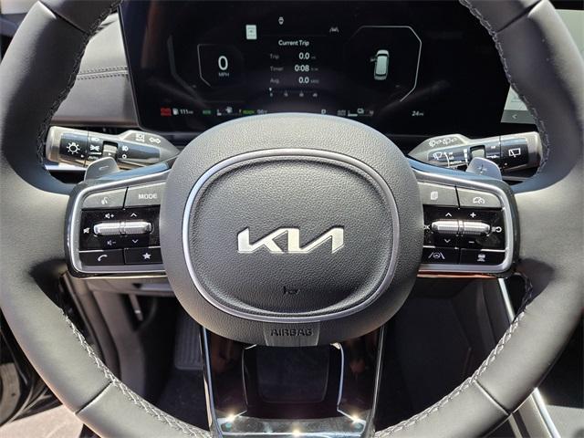 new 2025 Kia Carnival Hybrid car, priced at $55,995