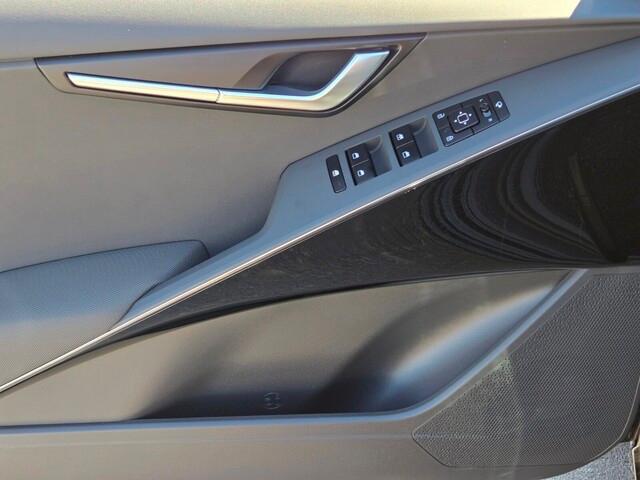 new 2025 Kia Niro car, priced at $34,395