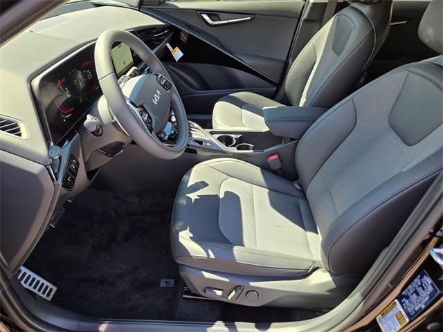 new 2025 Kia Niro car, priced at $33,385