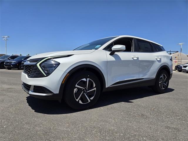 new 2025 Kia Sportage Hybrid car, priced at $29,995