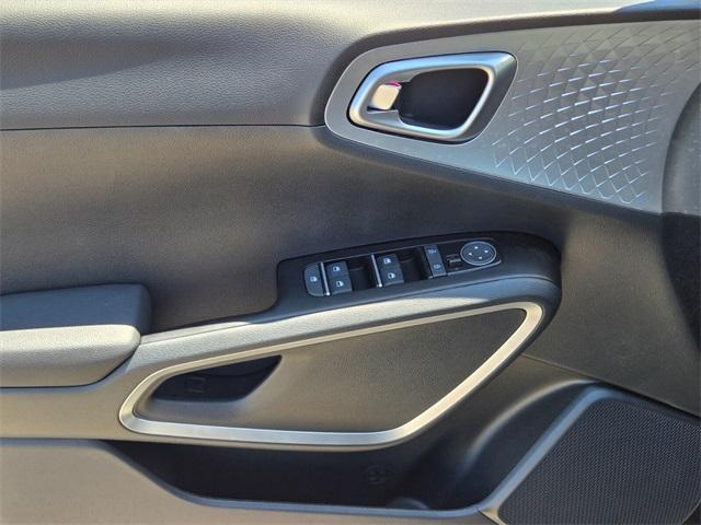 new 2025 Kia Soul car, priced at $24,055