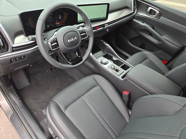new 2025 Kia Sorento Hybrid car, priced at $40,800