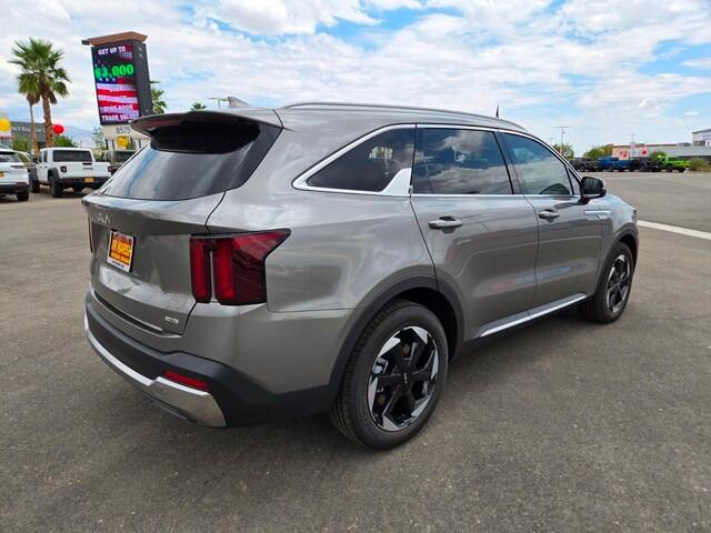 new 2025 Kia Sorento Hybrid car, priced at $40,800