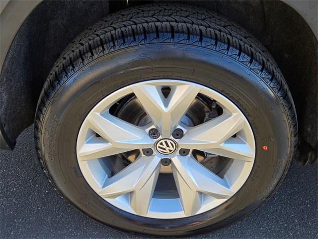 used 2020 Volkswagen Atlas car, priced at $21,588