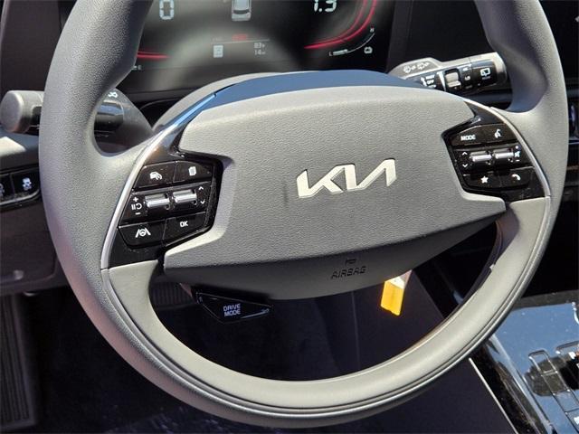 new 2025 Kia Niro car, priced at $27,870